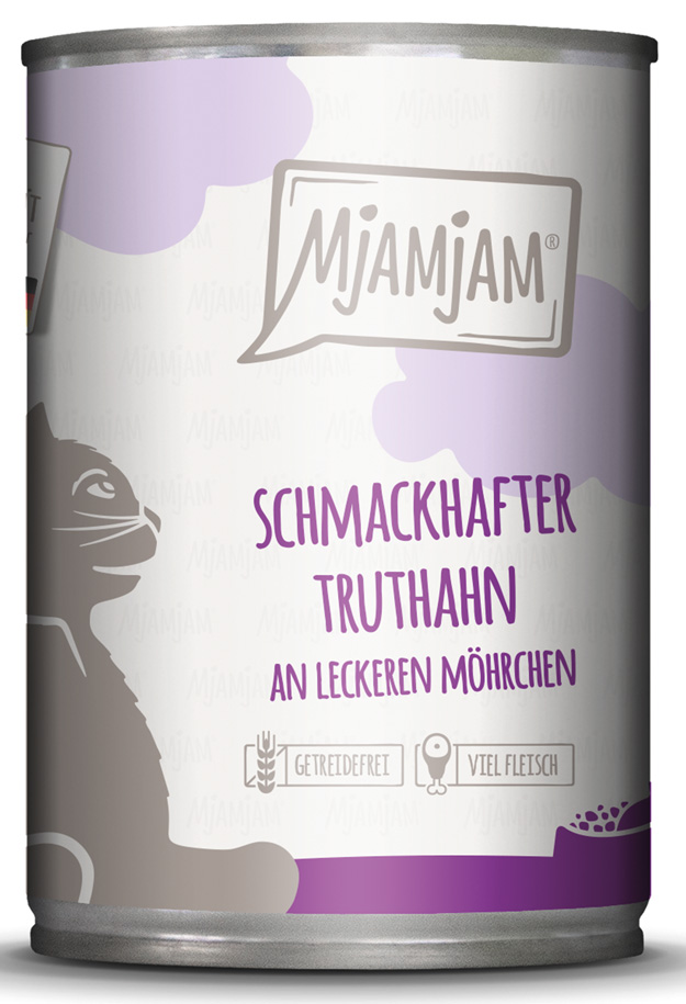 schmackhafter Truthahn an leckeren Möhrchen