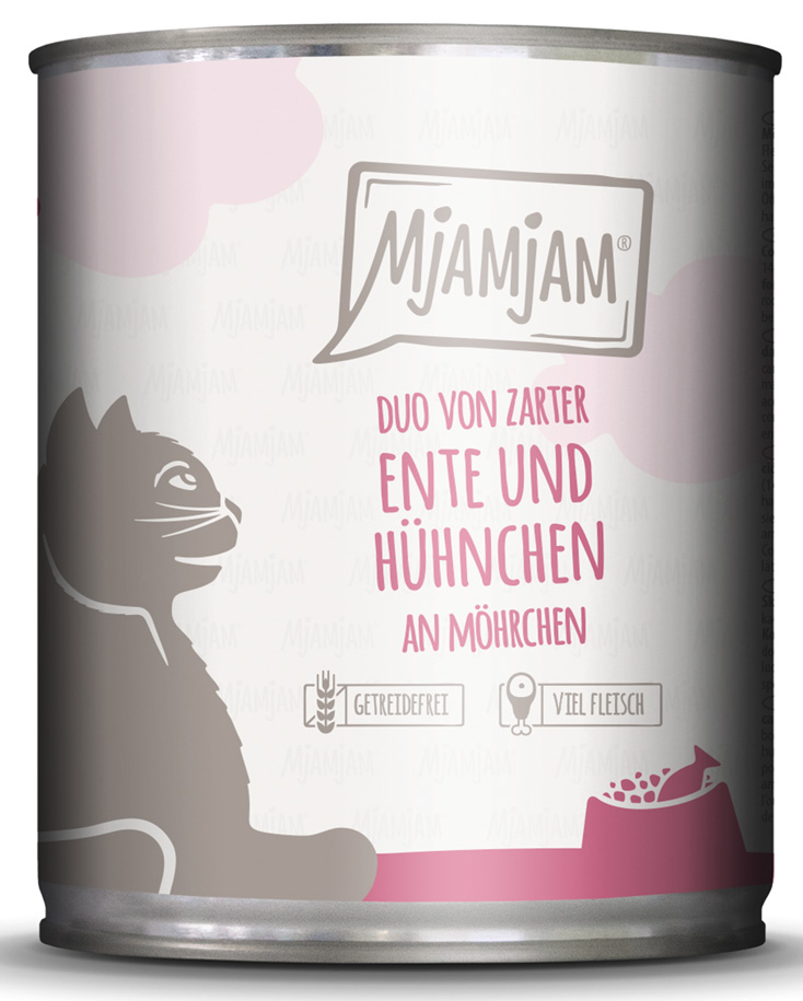 DUO von zarter Ente & saftigem Hühnchen an Möhrchen