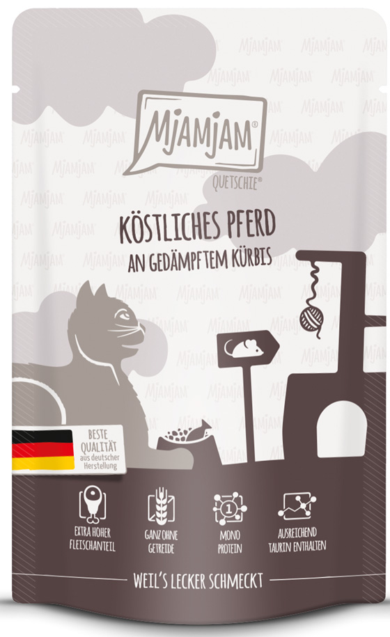 köstliches Pferd an gedämpftem Kürbis